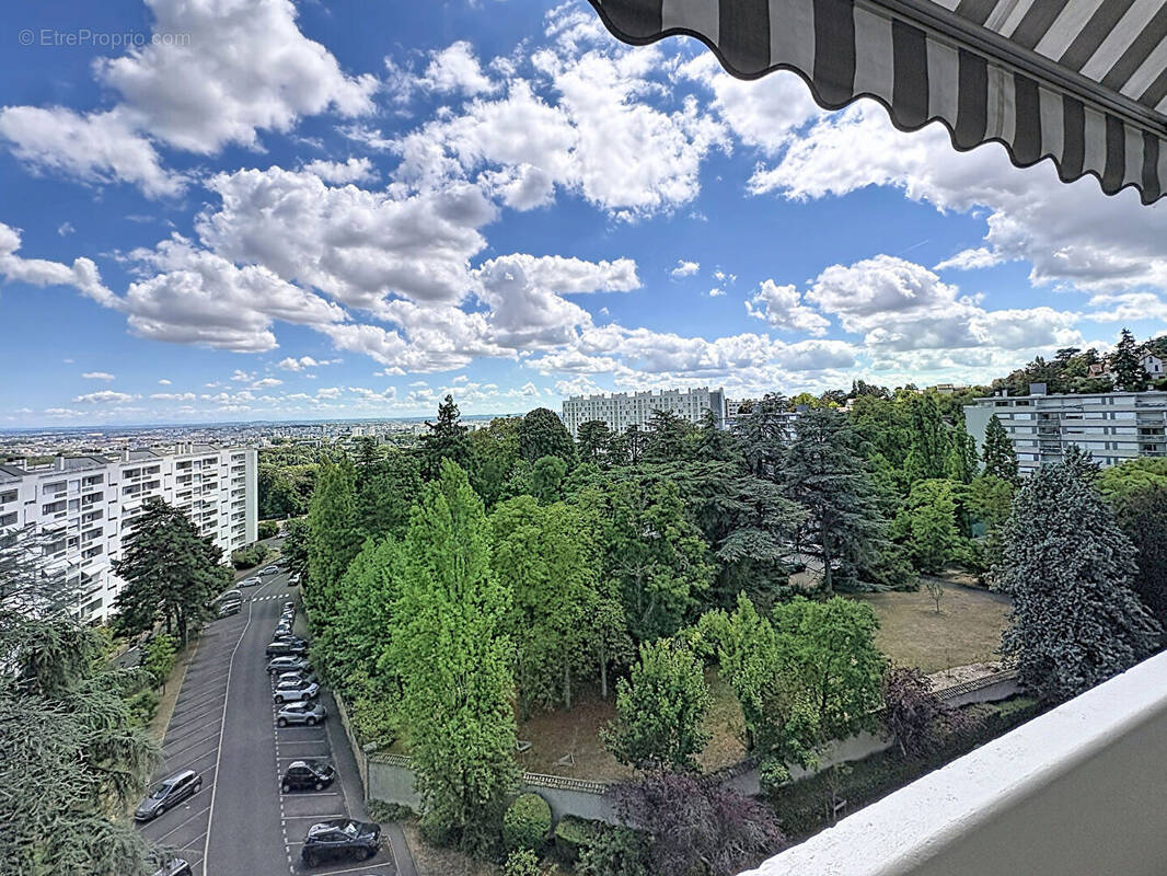Appartement à CALUIRE-ET-CUIRE