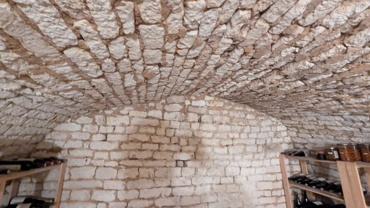 Maison à SAINT-GELAIS