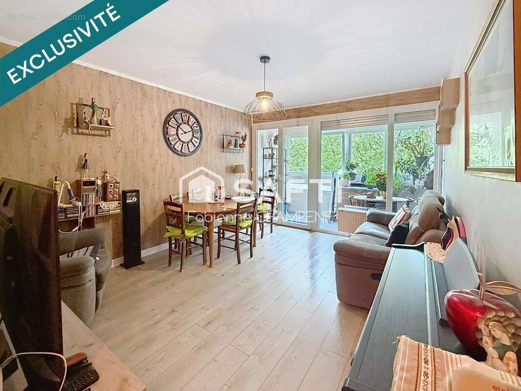 Photo 2 - Appartement à LONS-LE-SAUNIER