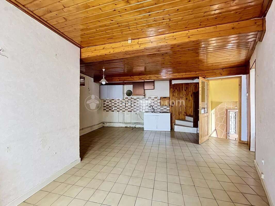 Vente Maison Ceyrat(63122) 127 000ï¿œ - photo 5