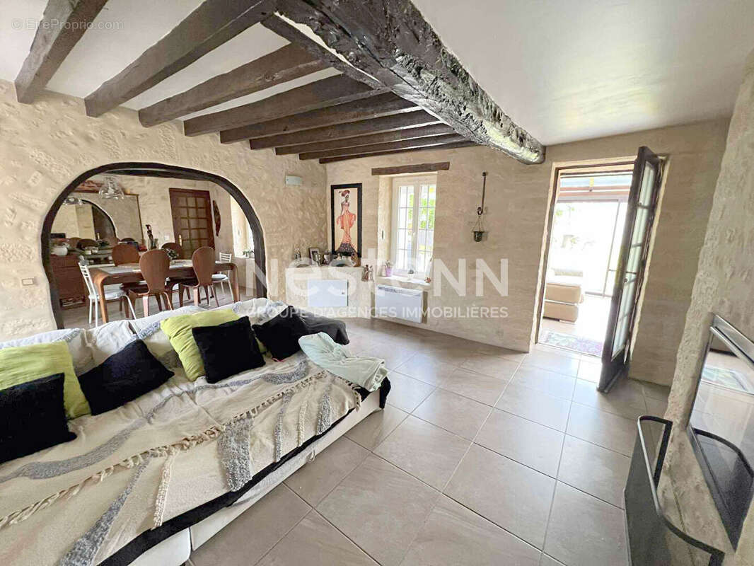 Maison à CHARS