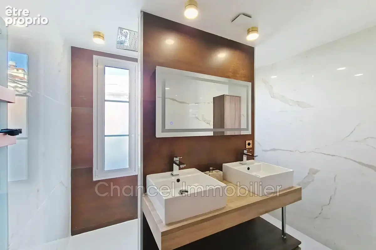 Appartement 2 pièces 42 m² à vendre à Cannes (06400) - photo 3