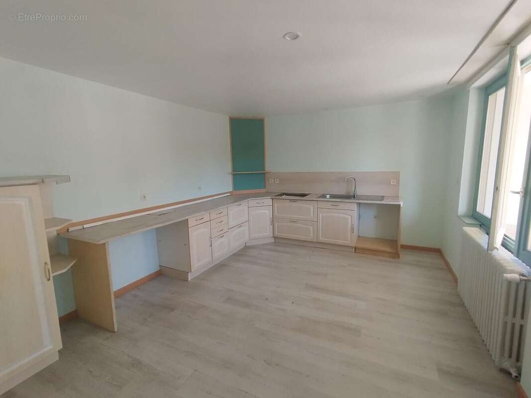 Maison 143 m² à Soudan  - photo 3