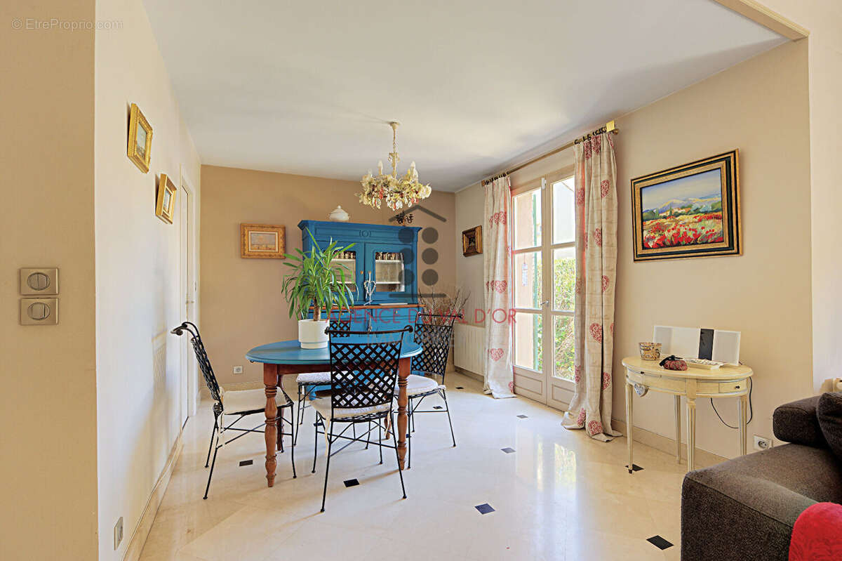 Maison à RUEIL-MALMAISON