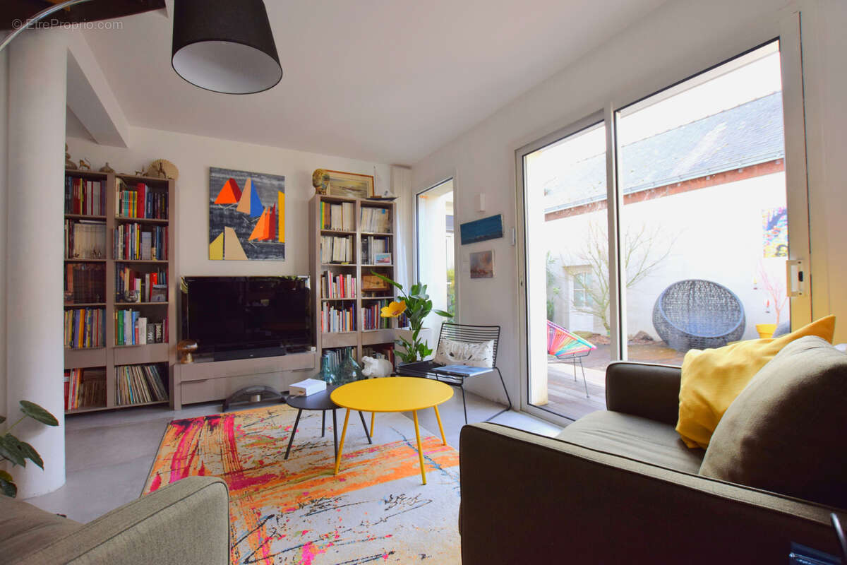 Maison à BRISSAC-QUINCE