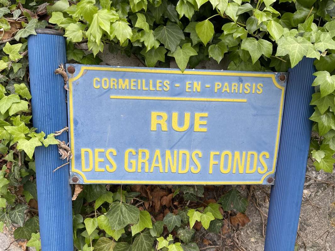 Autre à CORMEILLES-EN-PARISIS