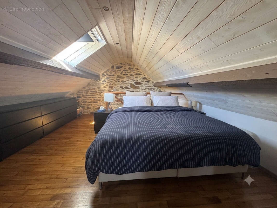 Charmante maison en pierre avec vie de plain-pied au cœur d'un environnement privilégié - photo 4