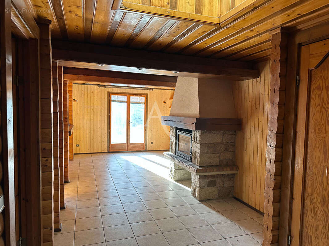 BOLQUÈRE, Chalet de caractère de 274 m² avec 5 appartements indépendants , Idéal investissement ou projet familial - photo 8