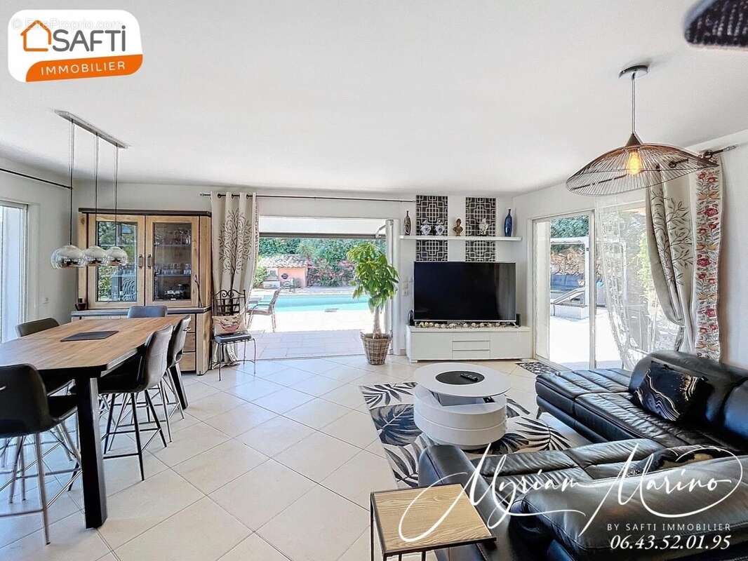 Photo 8 - Maison à FREJUS