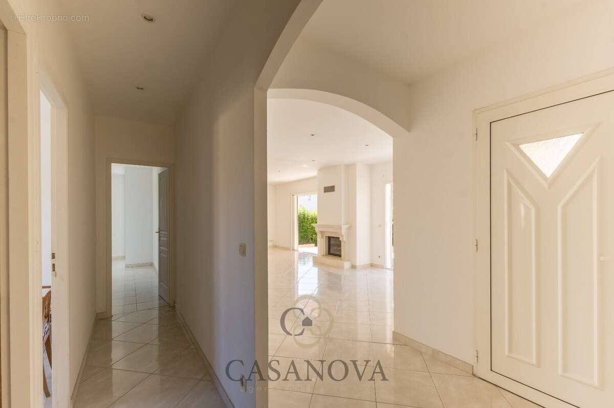 Maison à SAINT-GEORGES-D'ORQUES