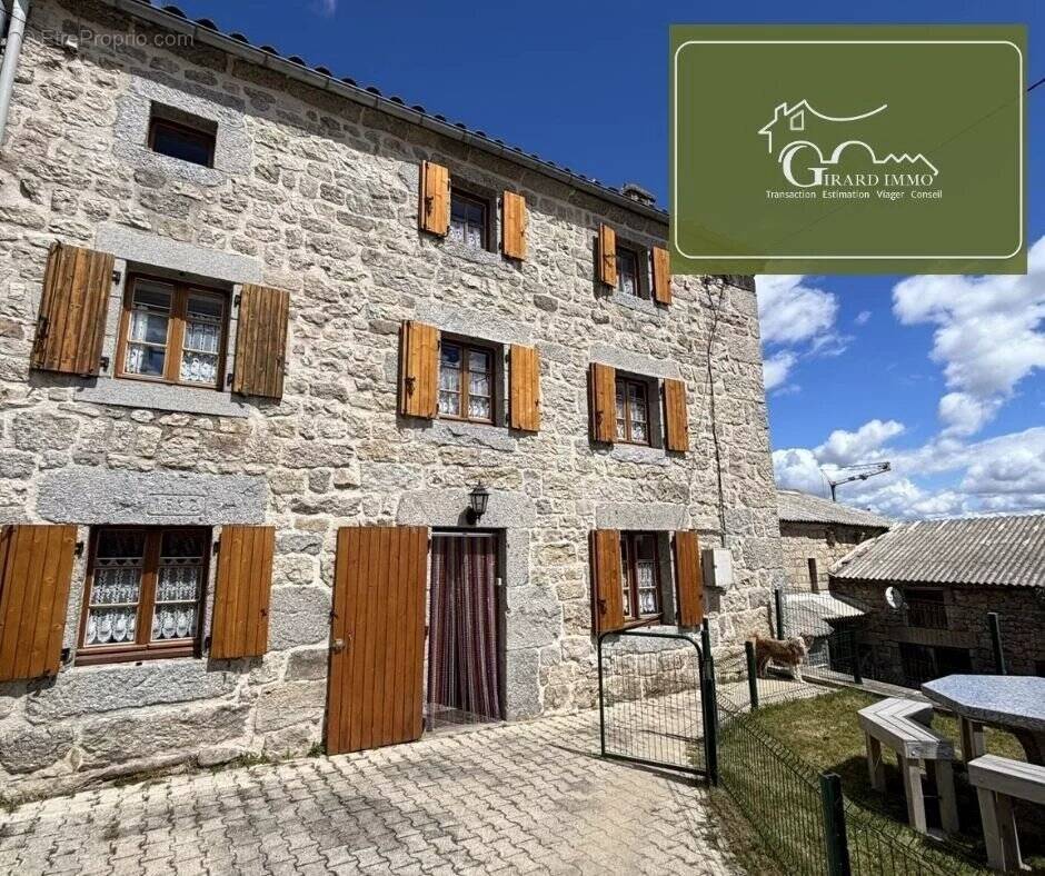 Maison à GREZES