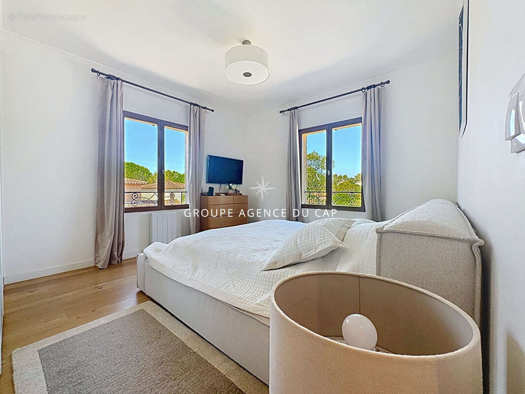 Maison à SAINT-RAPHAEL