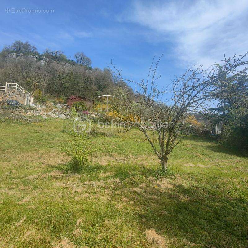 A vendre – terrain constructible viabilisé de 1 059 m² – murs-et-gélignieux (01300) - photo 4