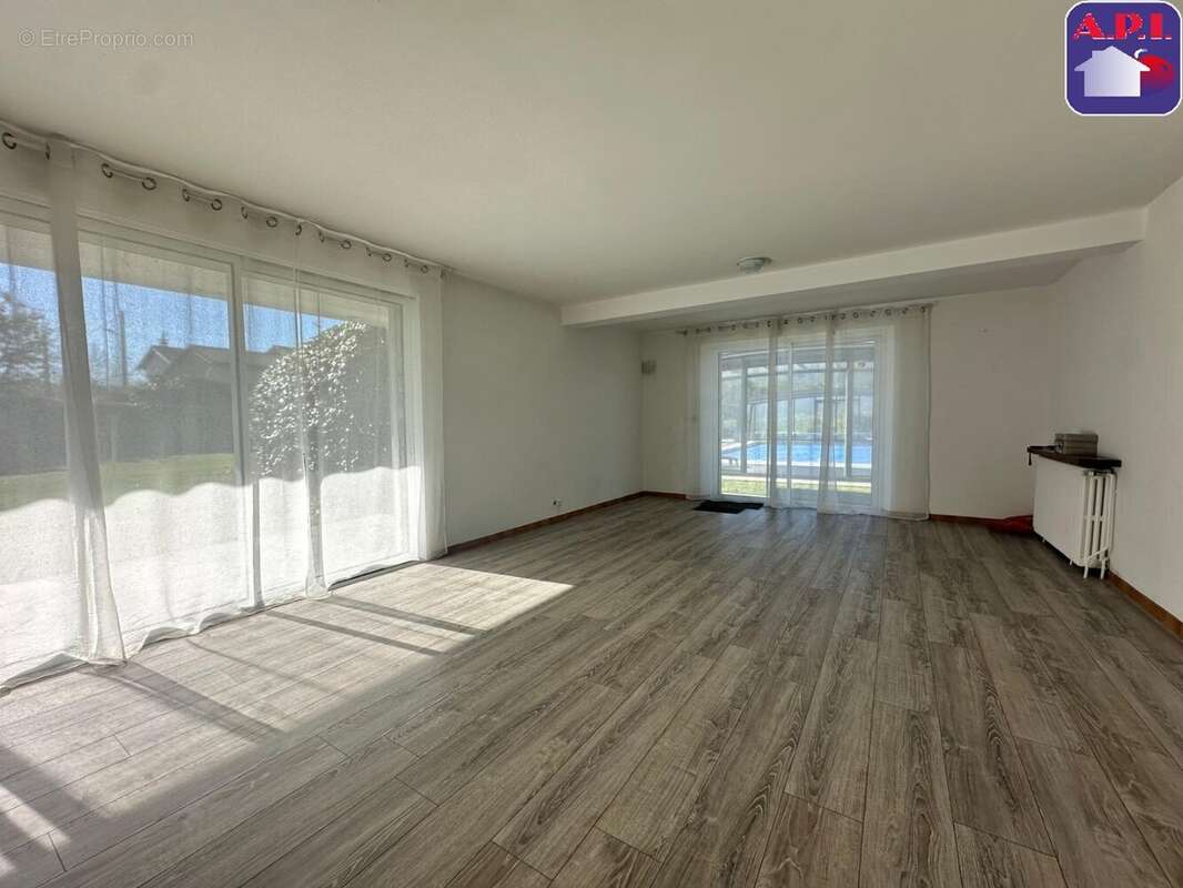 Maison à LORP-SENTARAILLE