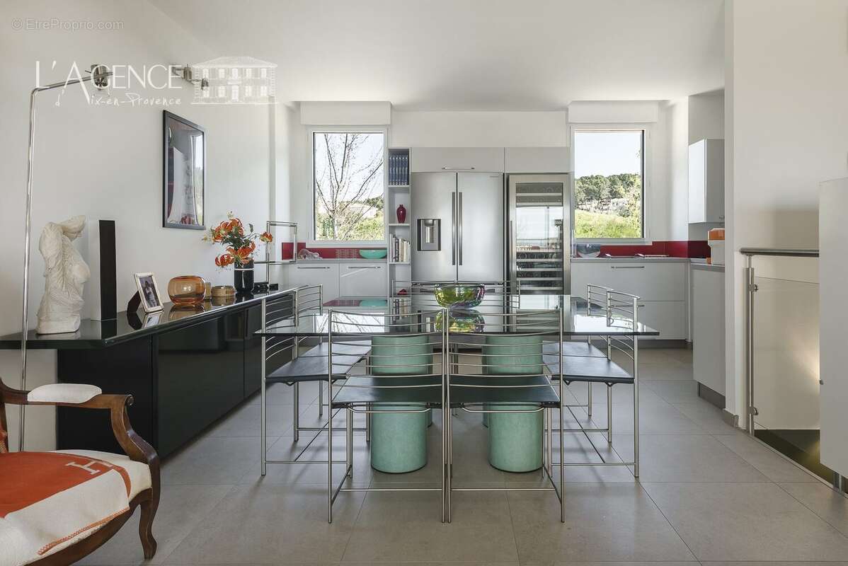 Appartement à AIX-EN-PROVENCE