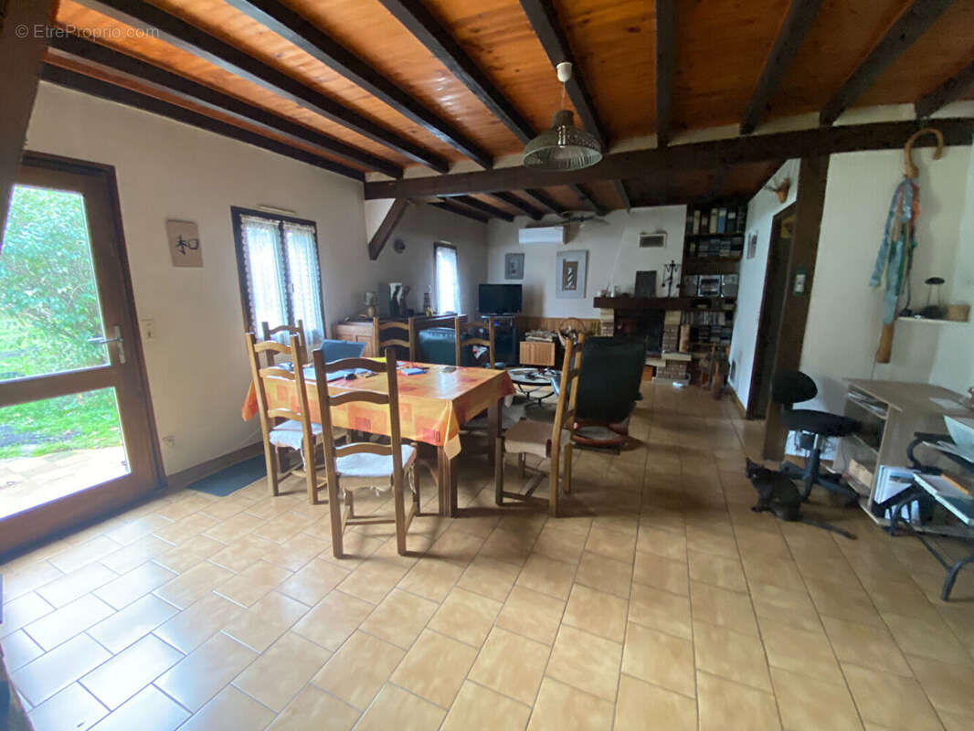 Sabres maison et dependances - photo 3