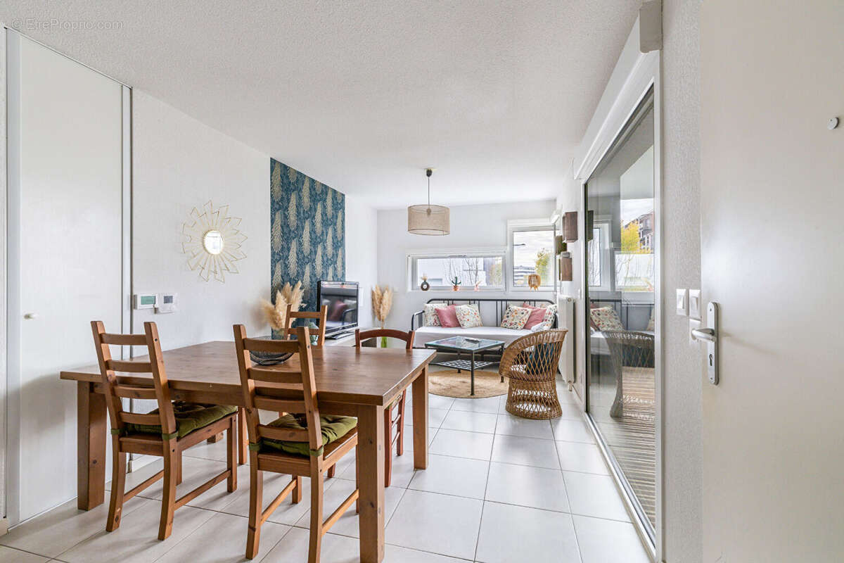 Appartement à BEGLES