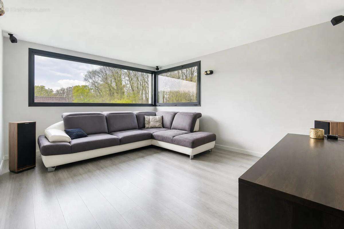 Maison lumineuse et spacieuse à Louer proche Dax - photo 6