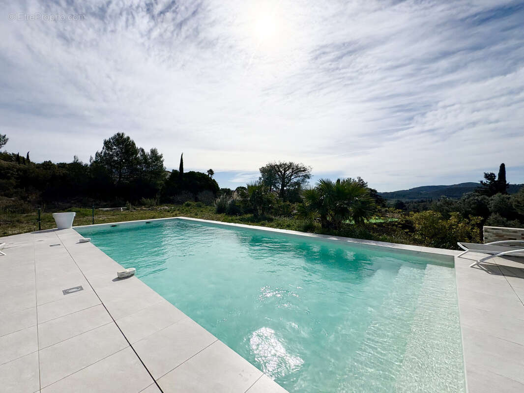 Maison à LA CADIERE-D'AZUR