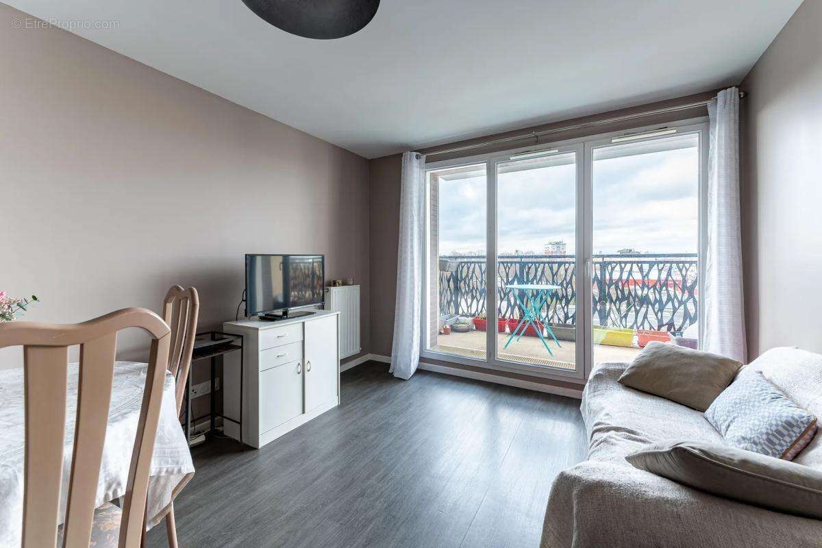 Appartement à BONDY