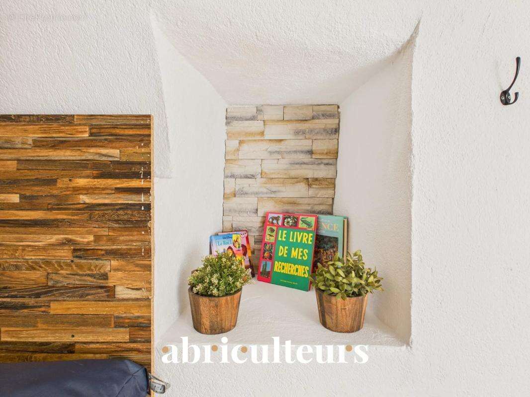 GRANS (13450) - Maison de village T4 rénovée - photo 15