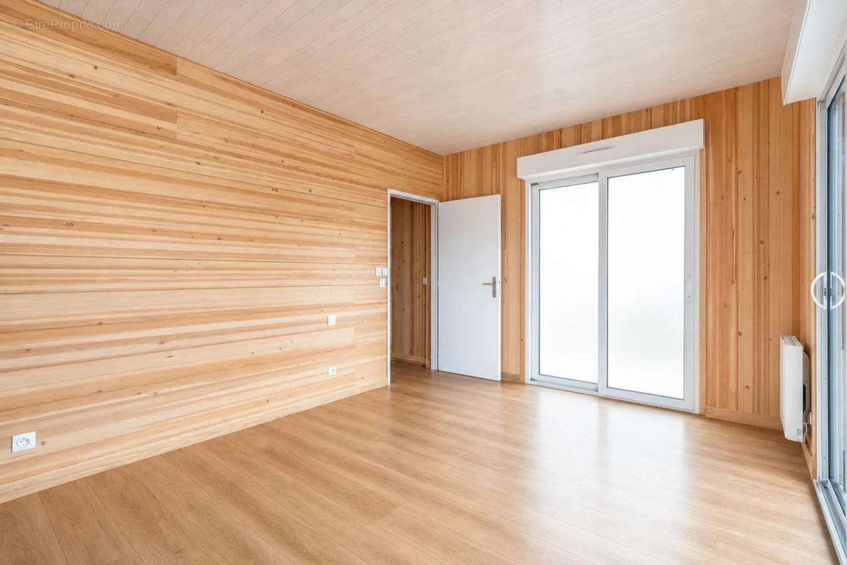 Maison neuve 6 pièces avec jardin à Arès - photo 20