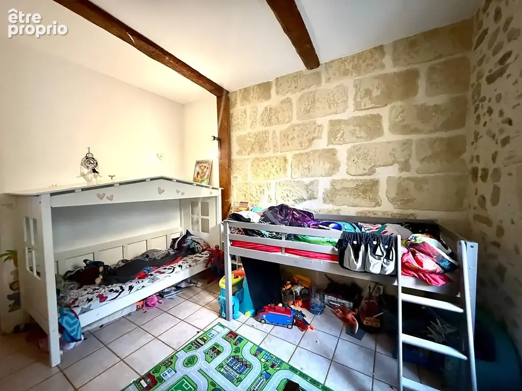 Pomerols maison de 90 m² T3 avec 30m² de cour - photo 8