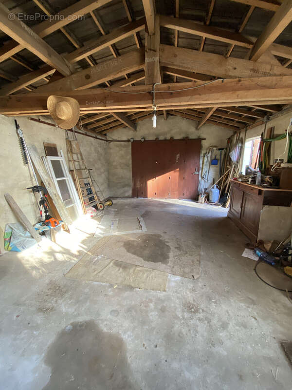 Maison à MOULEYDIER