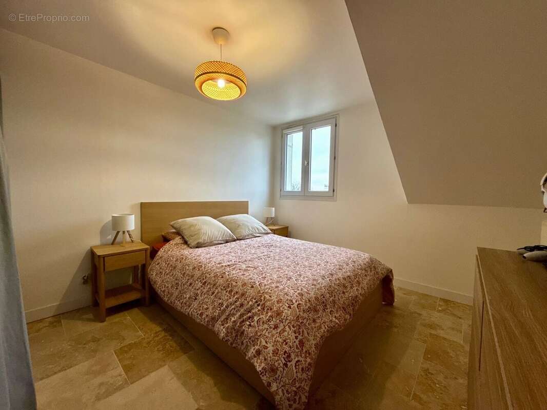 Appartement à VIGNEUX-SUR-SEINE