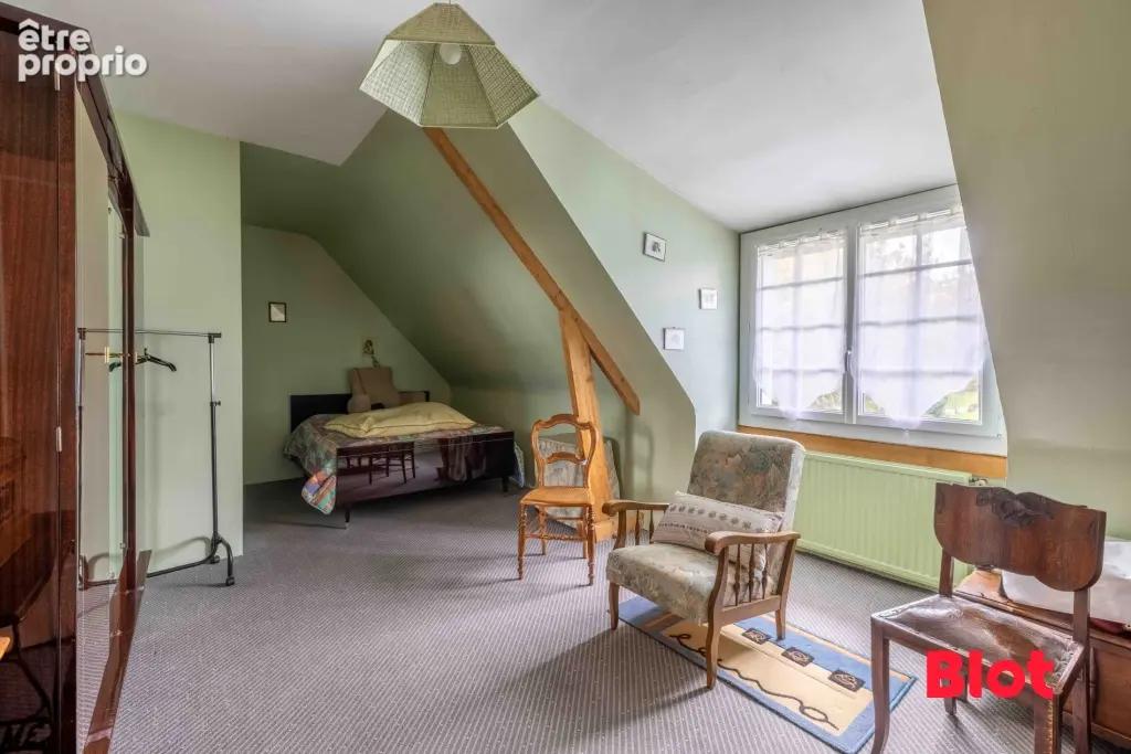 Maison 7 pièces 136 m² à vendre à Saint-Sulpice-La-Foret (35250) - photo 9