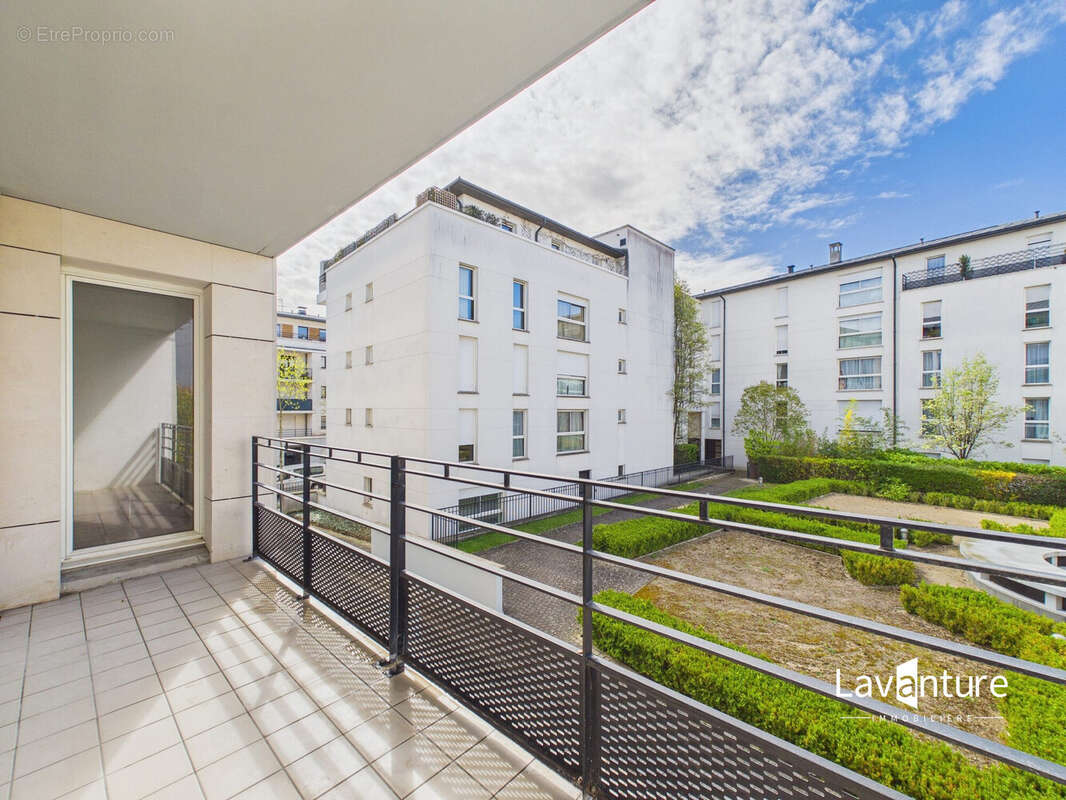 Appartement à SAINT-CYR-L'ECOLE