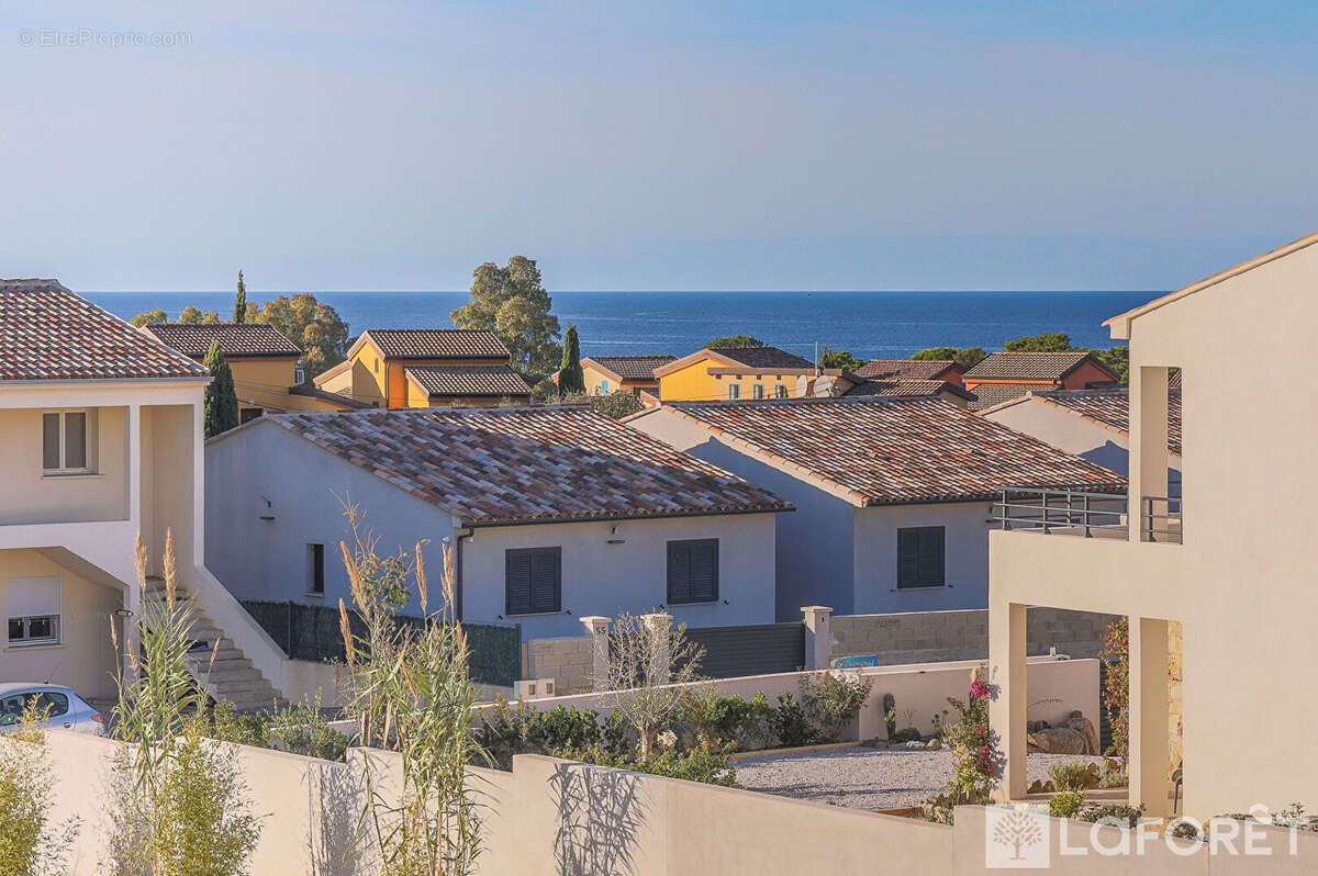Maison à L'ILE-ROUSSE
