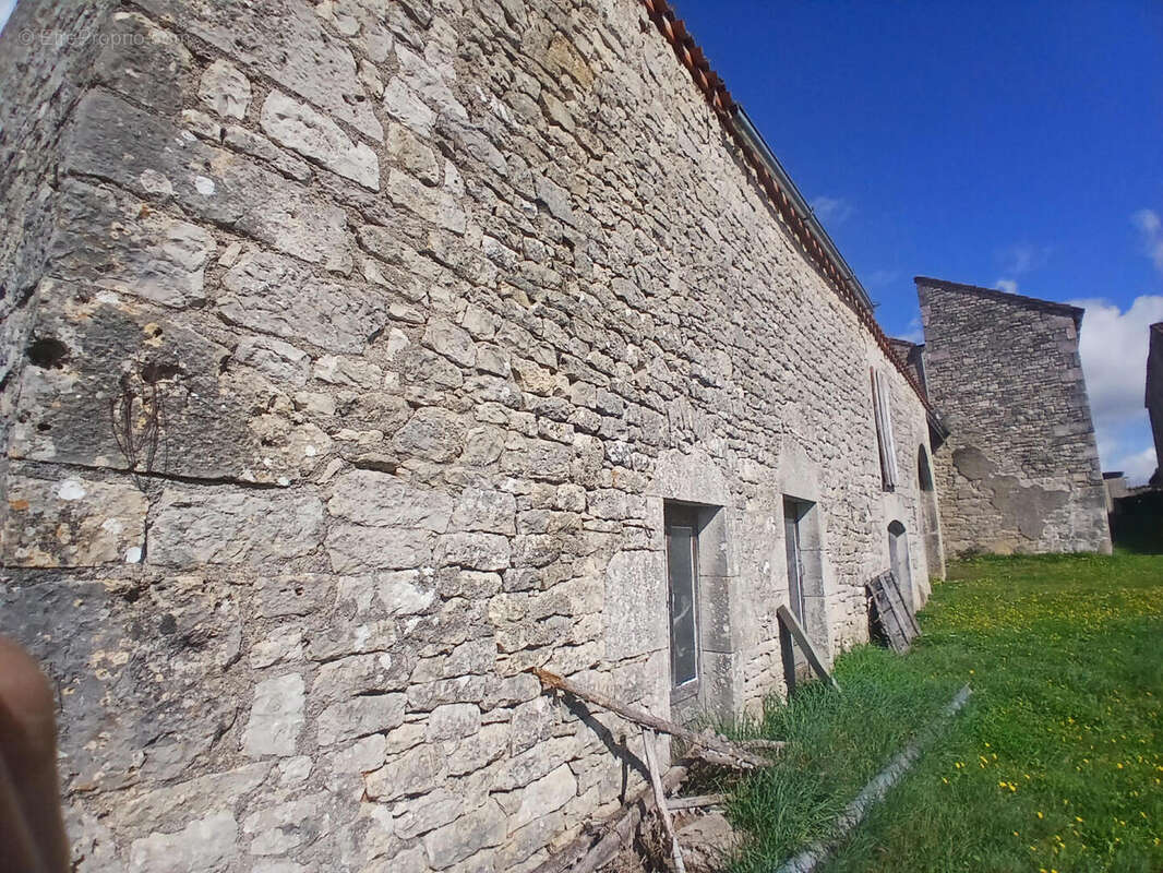 20260310_140134 - Maison à CAHORS