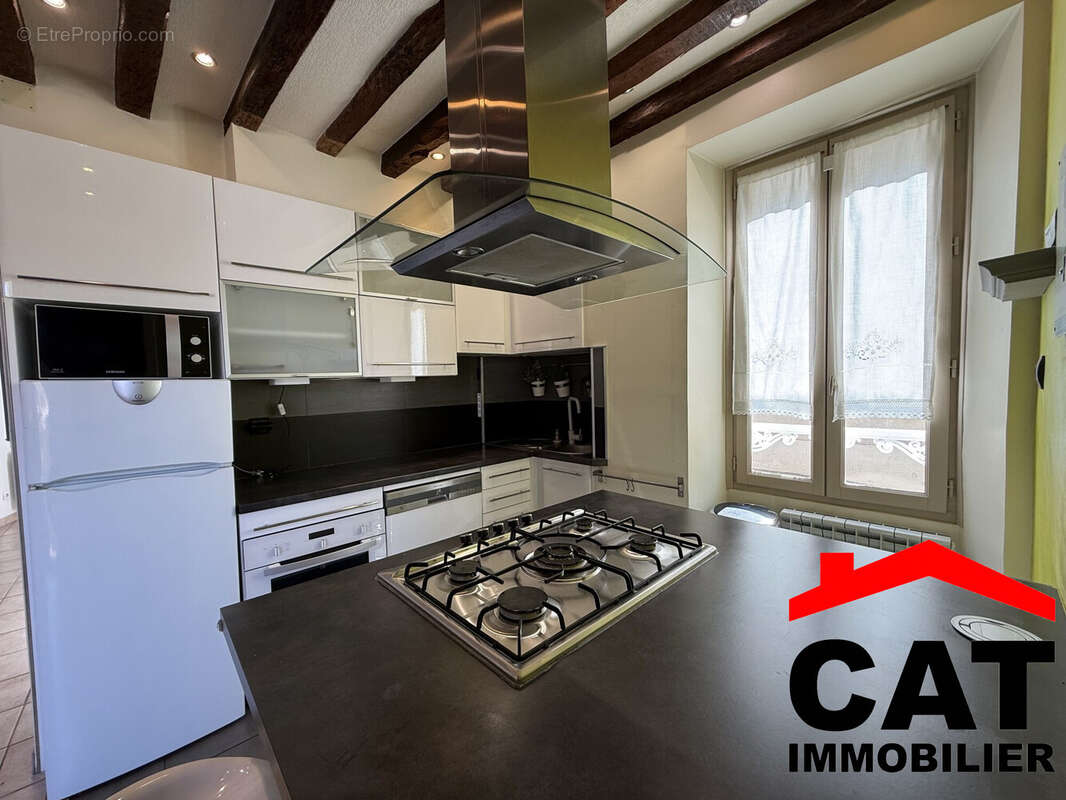 Maison à CHAMPAGNE-SUR-SEINE