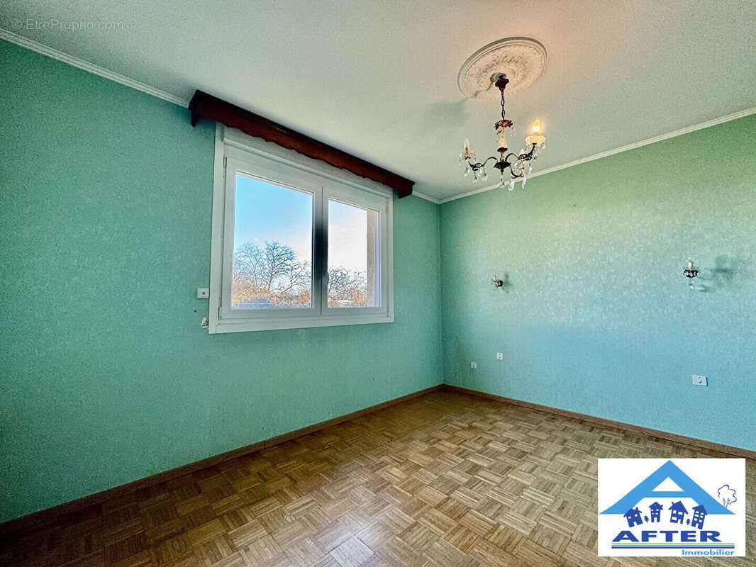 Maison à LANEUVEVILLE-AUX-BOIS