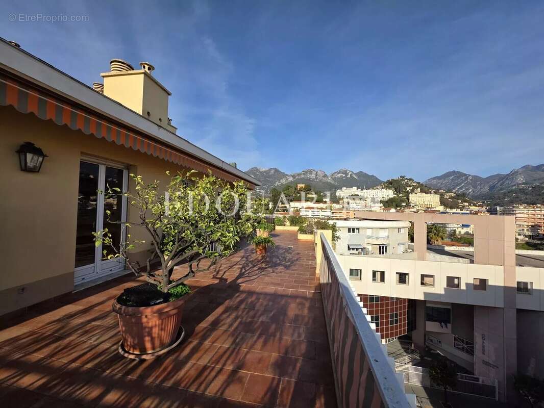 Appartement à MENTON