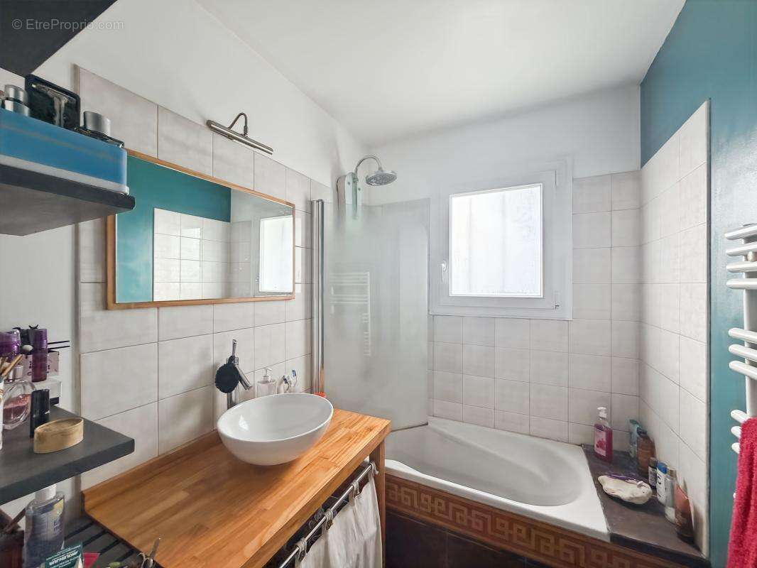 Maison 5 pièces familiale en centre-ville avec sous-sol total et beau jard - photo 6