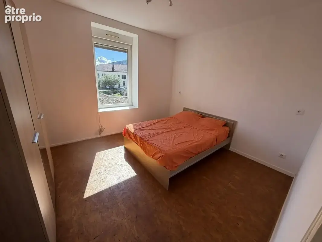Appartement 2 pièces 44 m² à vendre à Remiremont (88200) - photo 7