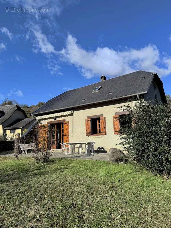 Maison à ARCIZANS-AVANT