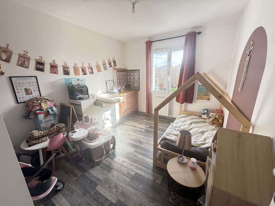 Photo 5 - Maison à LONGEVES