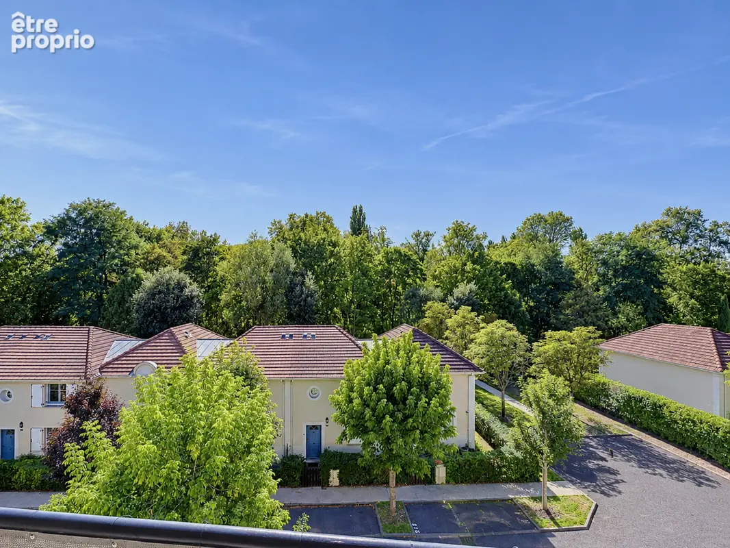 Appartement  dans un cadre privilégié au CENTRE VILLE - photo 4