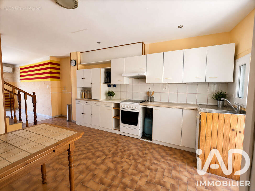 Photo 3 - Maison à MONTESQUIEU-DES-ALBERES