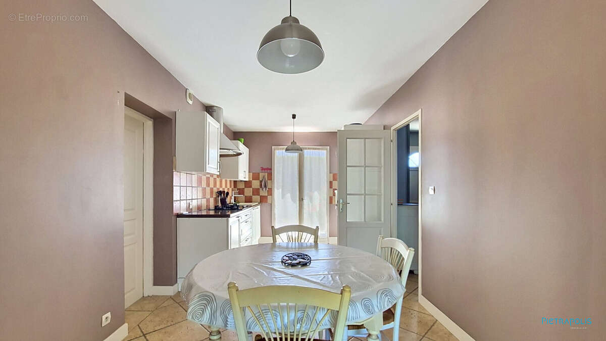 Maison 106 m² à Monsteroux-Milieu  - photo 6