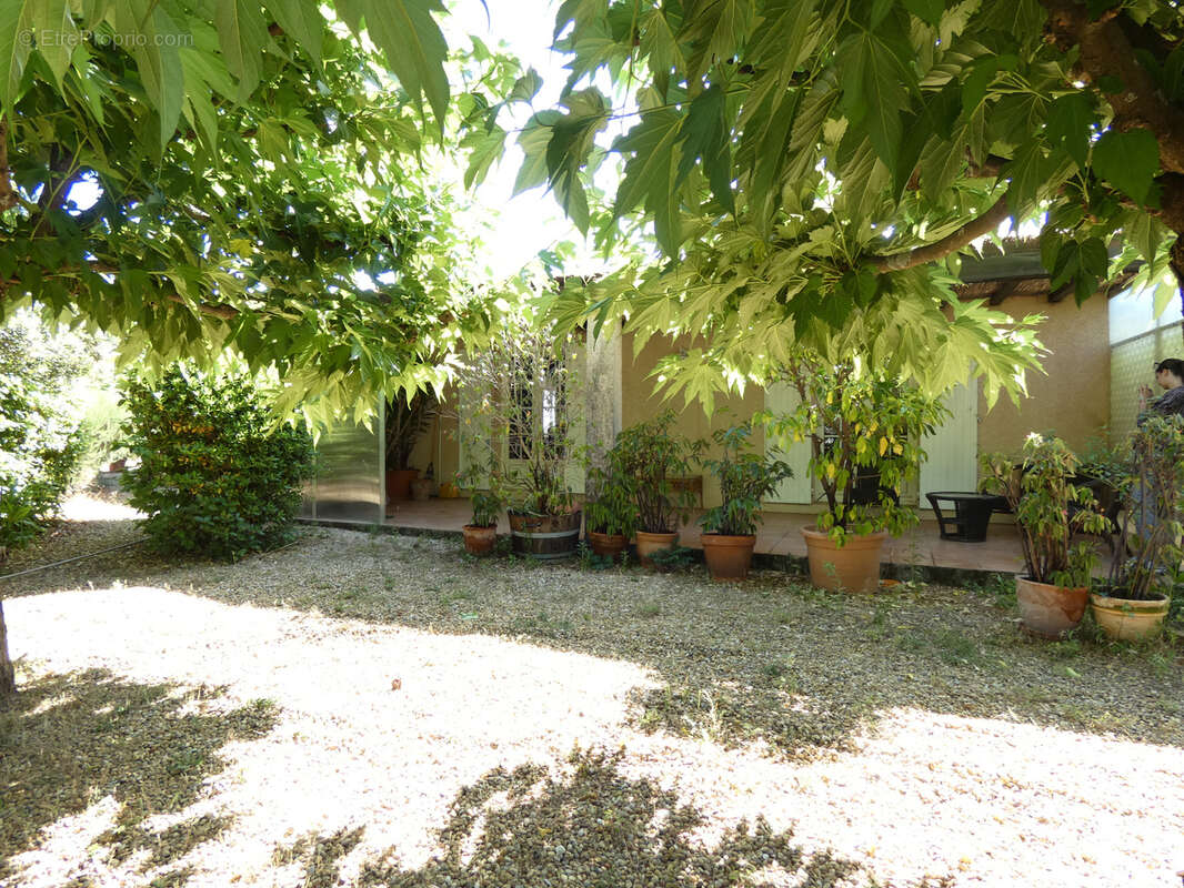 Maison à BOISSET-ET-GAUJAC