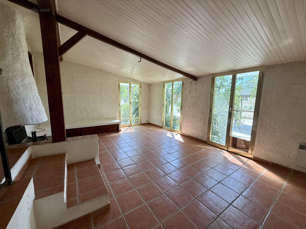 Appartement à ROQUEBRUNE-CAP-MARTIN