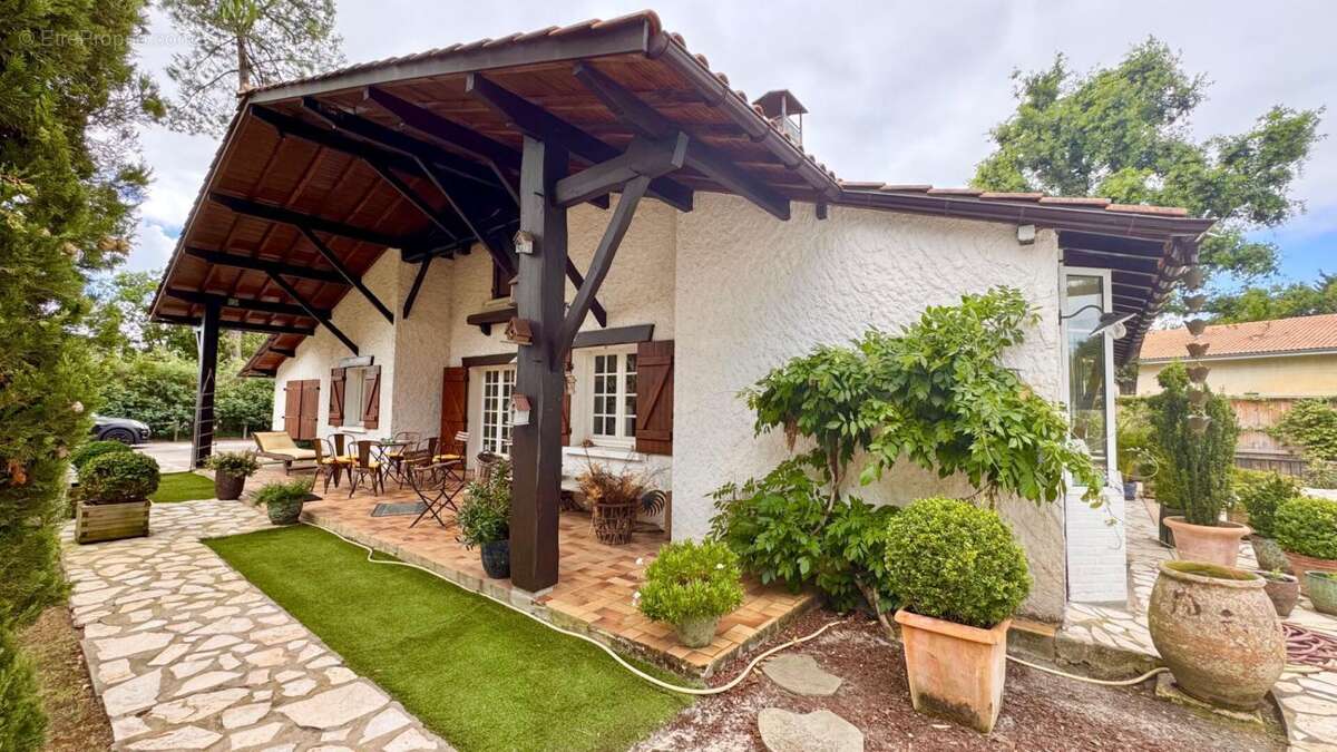 Maison à LEGE-CAP-FERRET