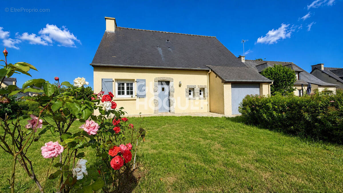 Maison à QUEVERT