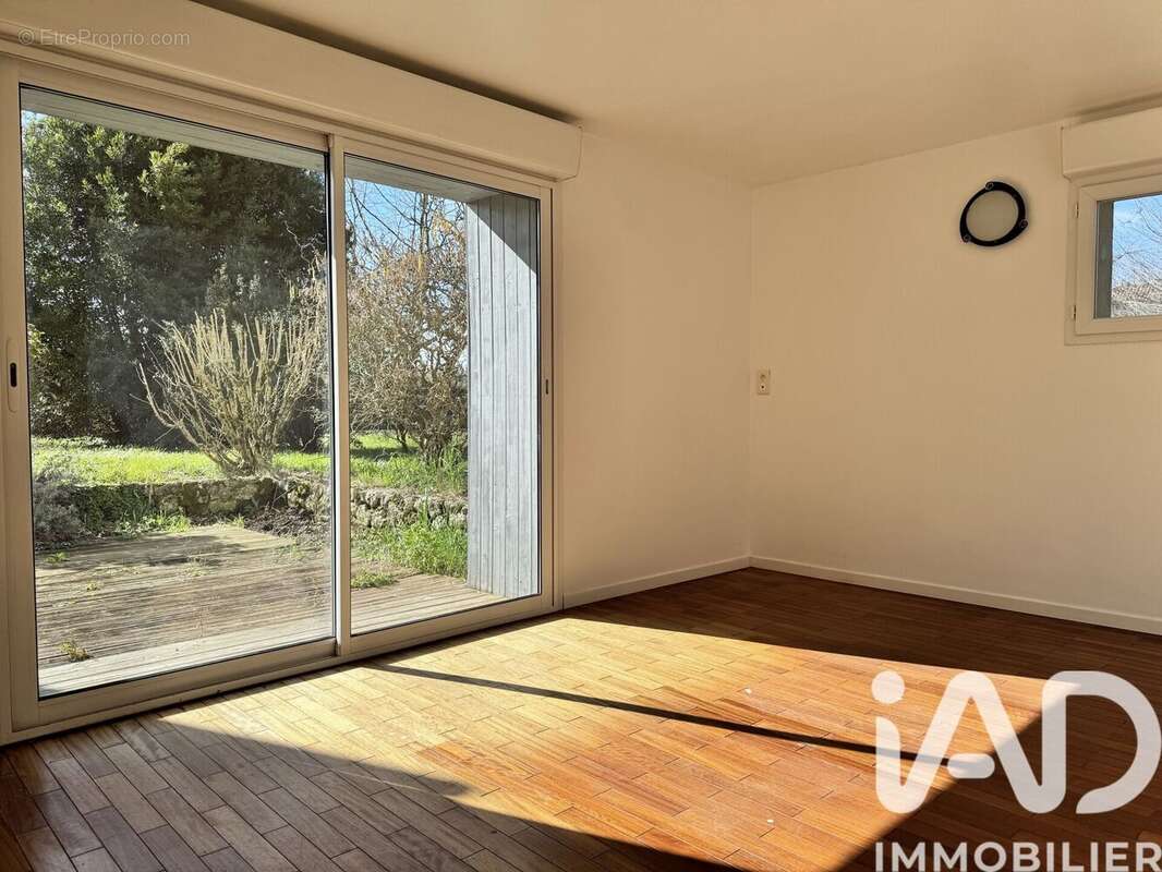 Photo 5 - Maison à LA RIVIERE