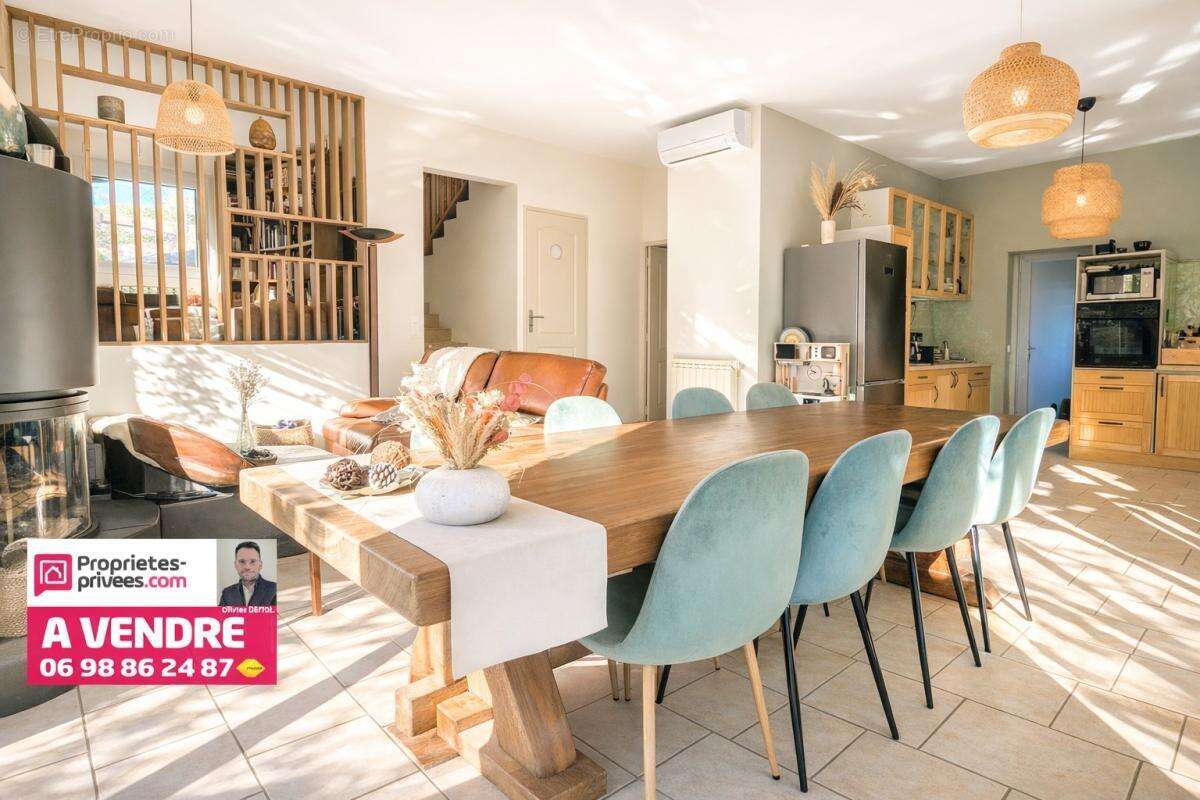 Lumineuse VILLA 150 m² avec piscine - photo 6