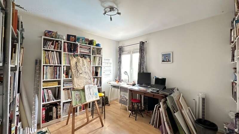 Maison à LE HAILLAN